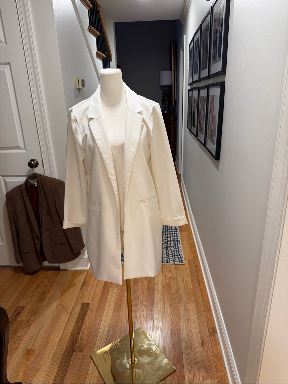 vestique Cream Longline Blazer
